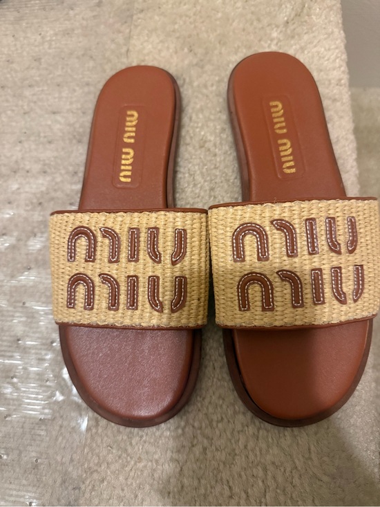 Miu Miu Shoes - Miu Miu Brown Leather Raffia Slide Sandals